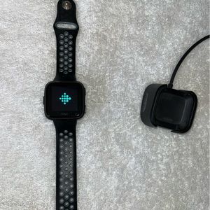 FitBit Versa with charger. Factory reset